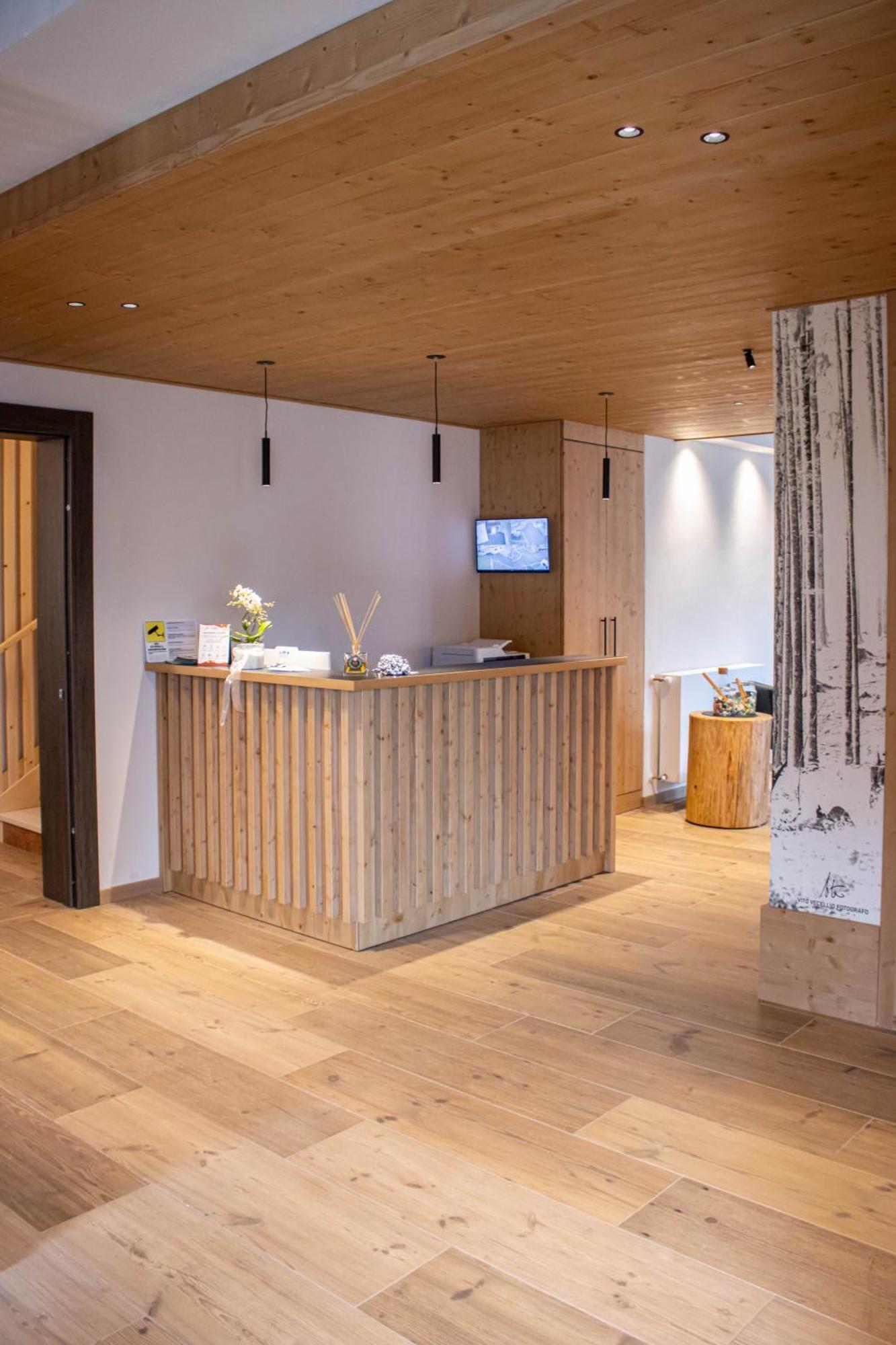 Chalet Cridola Dolomiti Experience Lorenzago Di Cadore Esterno foto