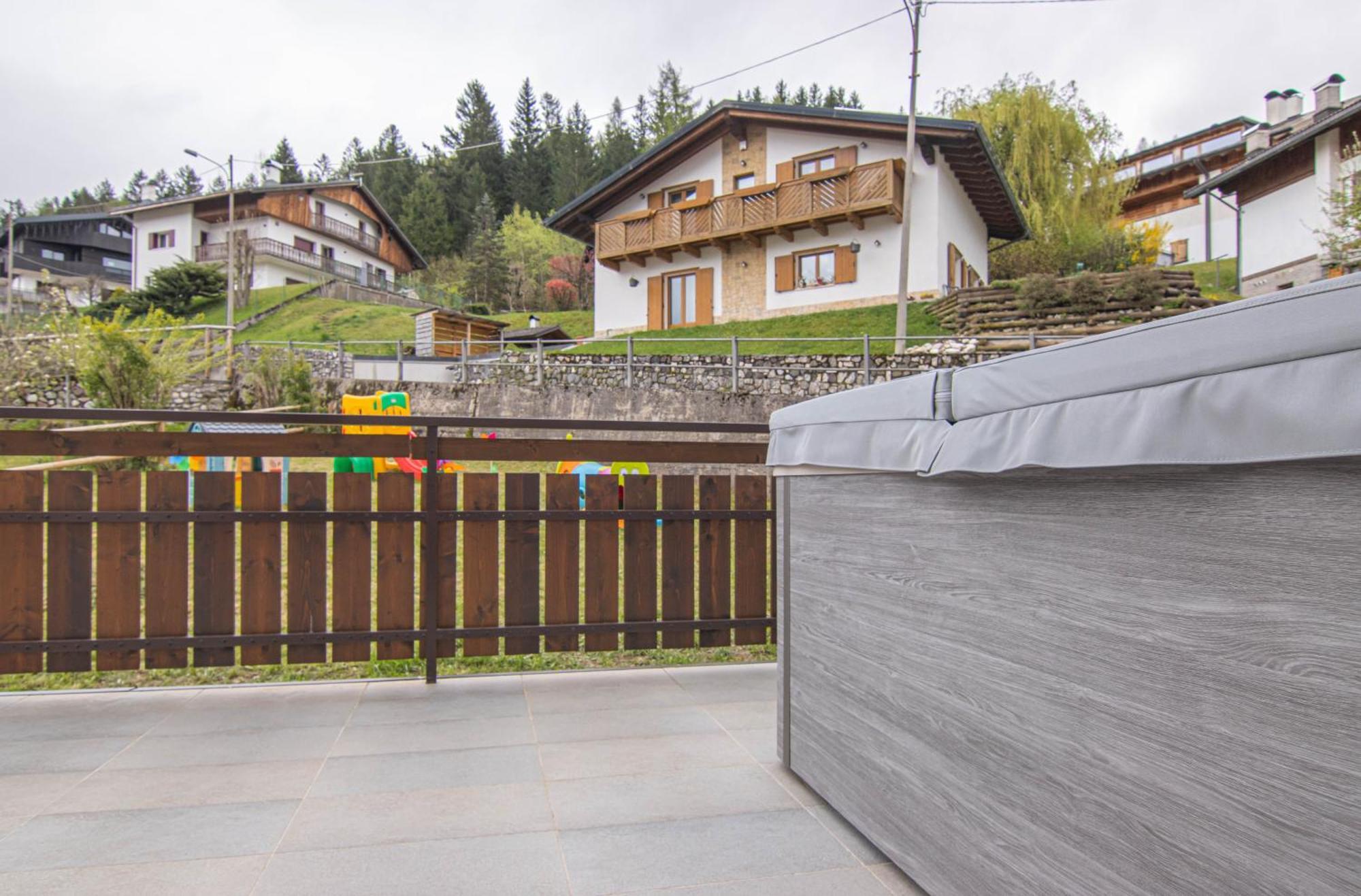 Chalet Cridola Dolomiti Experience Lorenzago Di Cadore Esterno foto
